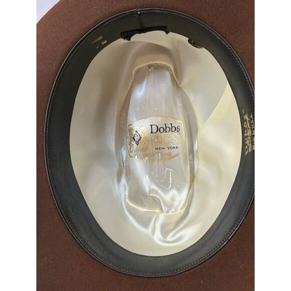 Vintage Dobbs Mens Brown Wool Felt Black Feather Fedora Hat 7 1/4 - Picture 12 of 16